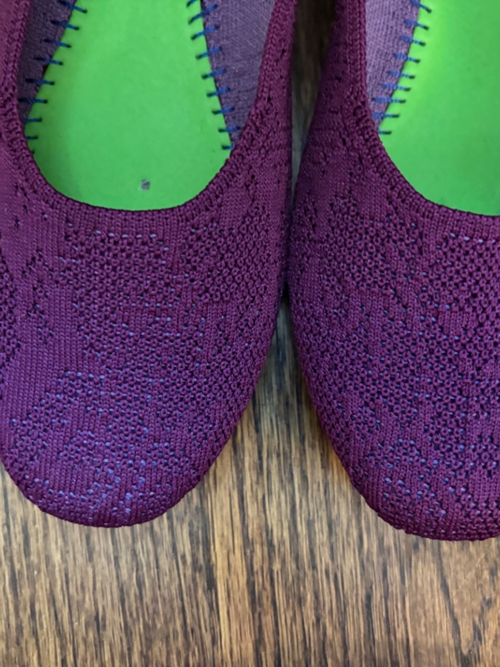 Rothys ballet flats with ties. Size 9 - Picture 6 of 7